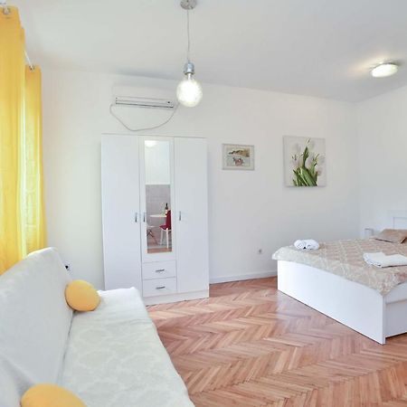 Apartment Stari Grad Будва Екстер'єр фото